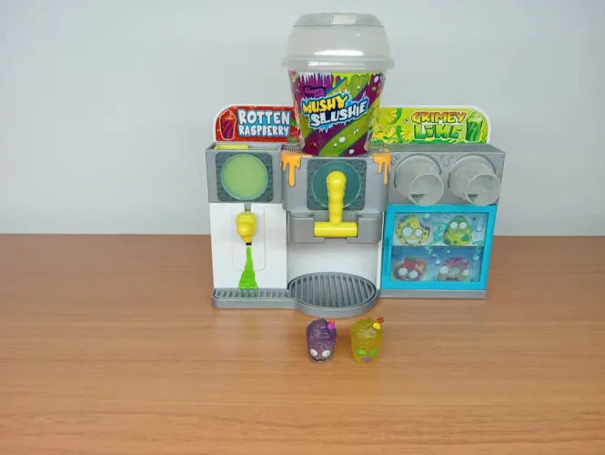 Brinquedo máquina trash pack