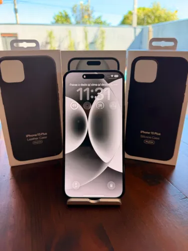 iPhone 15 Plus Preto 128GB