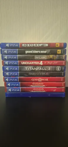 10 jogos de PS4 por apenas $350,00!!!!