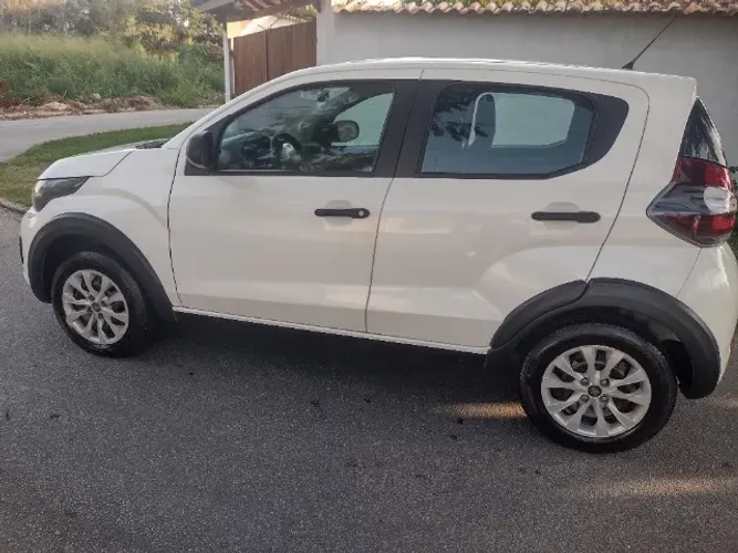 Fiat Mobi Like 1.0 Fire Flex 5P. 2021