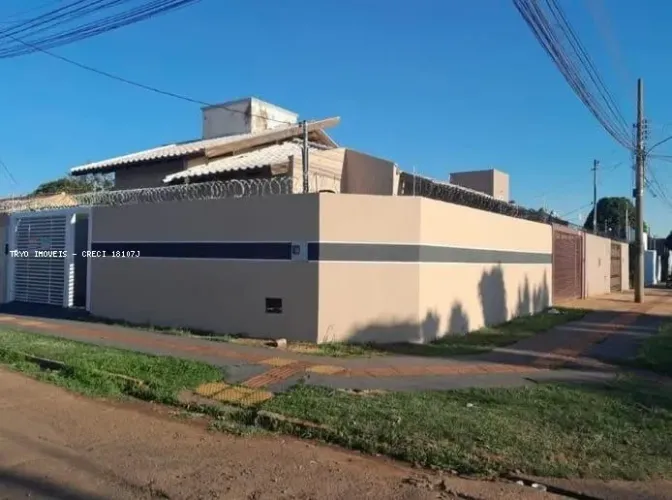 Casa para Venda, 3 dormitórios, 1 banheiro, 1 vaga