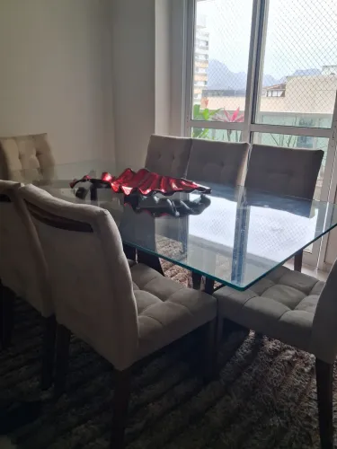Vendo mesa tampo vidro 8 cadeiras