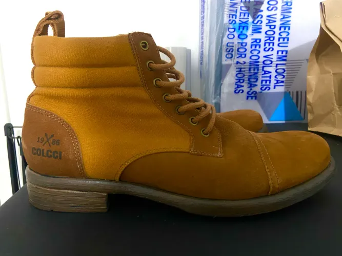 Bota Colcci Nova