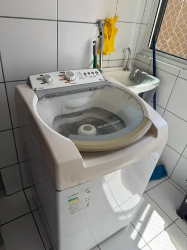Máquina de lavar roupa 8kg