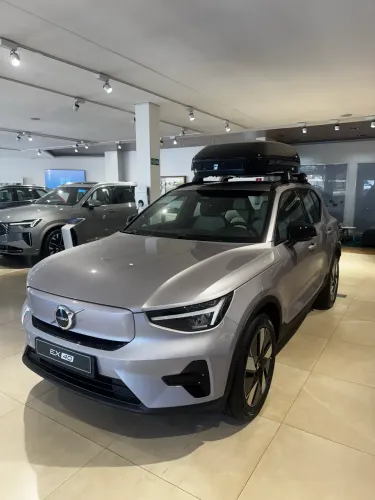 Volvo EX40 Plus P6 (elétrico) 2026