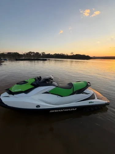 Jet ski Sea Doo GTI 130
