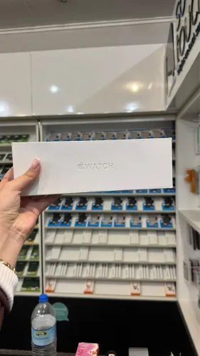 Apple Watch Série 11 46mm- lacrado com garantia de um ano ( cor: preto