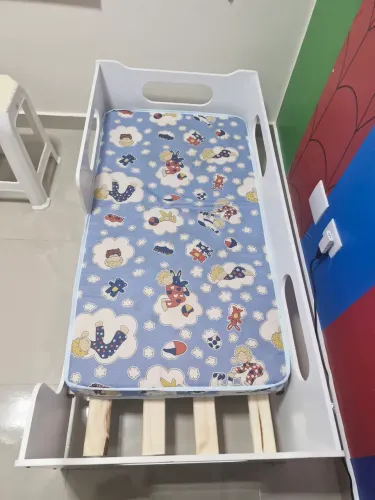 Mini Cama Infantil Branca + Colchão(Ótimo Estado)<br>Tamanho 3