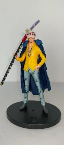 Action figure Trafalgar Law Coleção One Piece pirata da nova geração