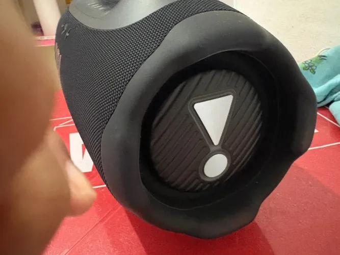 JBL 4