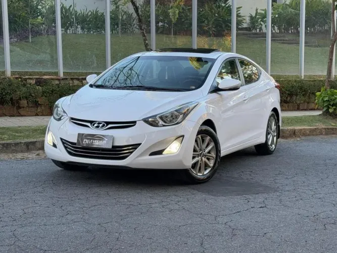 Hyundai Elantra GLS 2.0 16V Flex Aut. 2015