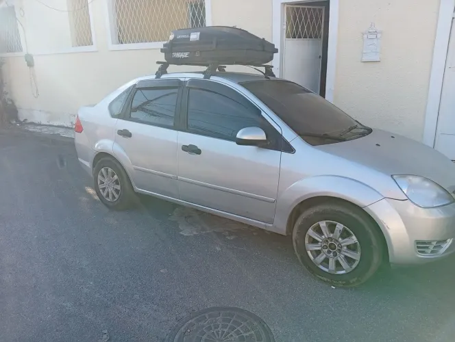 Ford Fiesta Sed. 1.6 8V Flex 4P 2005