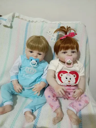 2 bebê reborn 55 cm todo em silicone