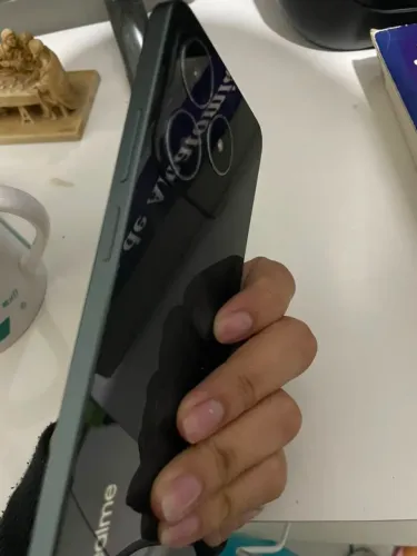 REALME C61 SEMINOVO