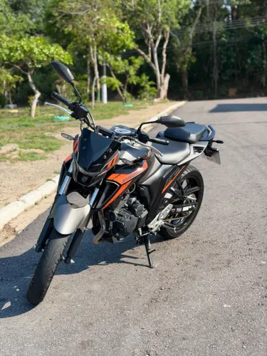 FZ25 2025