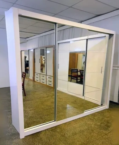 GUARDA ROUPA CASAL NOVO DE FÁBRICA ENTREGAMOS PARA TODO DF E ENTORNO 