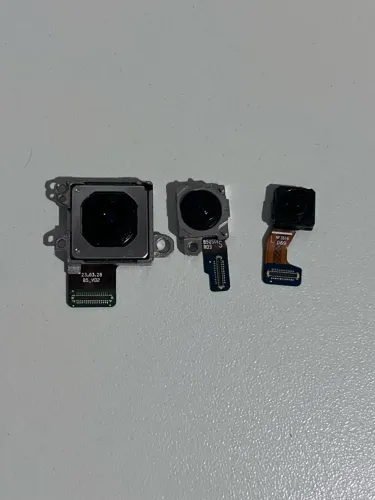 Câmeras Z Flip 5