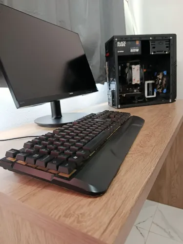Setup com Computador Gamer COMPLETO (Configuração na descrição)