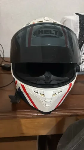 Capacete Helt