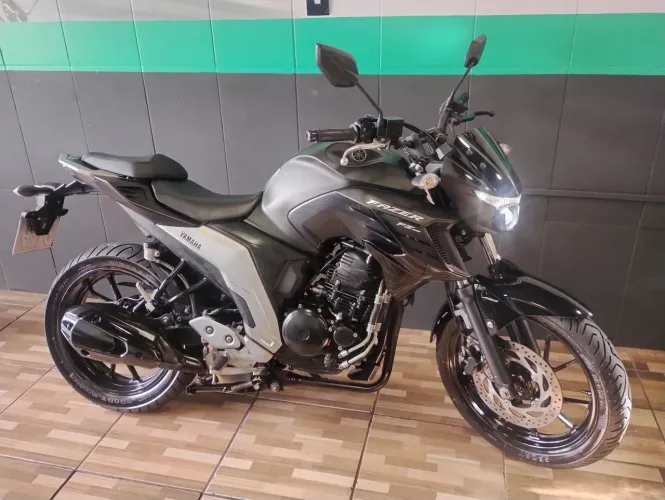 FZ25 2022 Segundo Dono Manual Chave Reserva Impecável Aceito Troca Financio até 48x