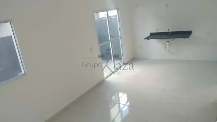 Oportunidade - Casa em Condomínio - Chácaras Araújo I - Condomínio Barra do Piraí - 2 Dorm