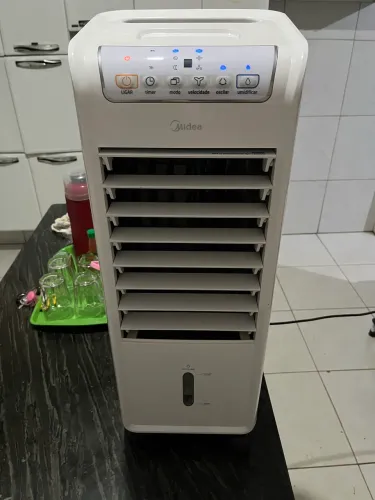 CLIMATIZADOR DE AR MIDEA