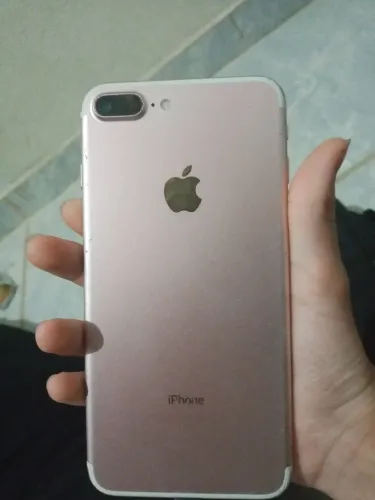 iPhone 7 plus  VENDO OU TROCO