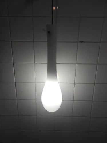 Luminária lacrima