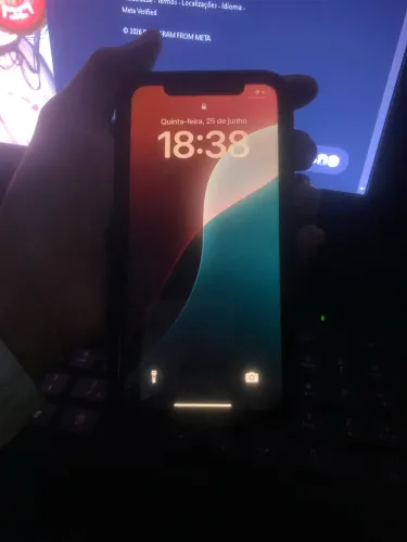 iPhone XR EM PERFEITO ESTADO 