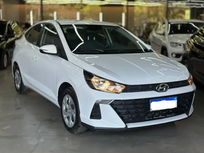 Hyundai HB20S Comfort Plus 1.0 Flex 12V Mec. 2025