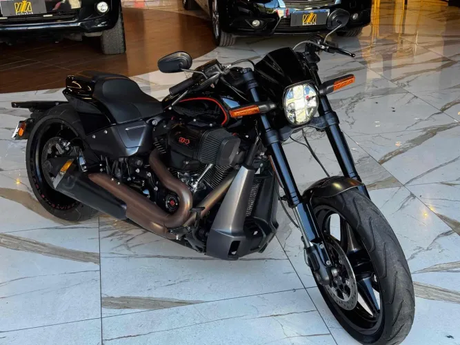 Harley-davidson Softail fxdr 2019