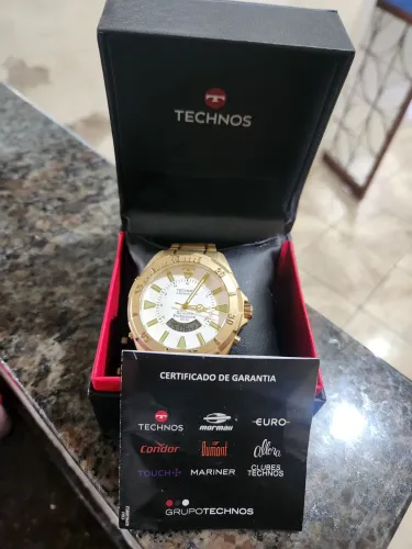 Relógio technos