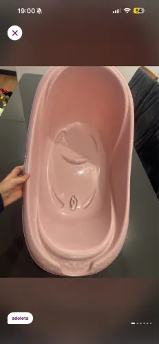 Banheira adoleta rosa nova