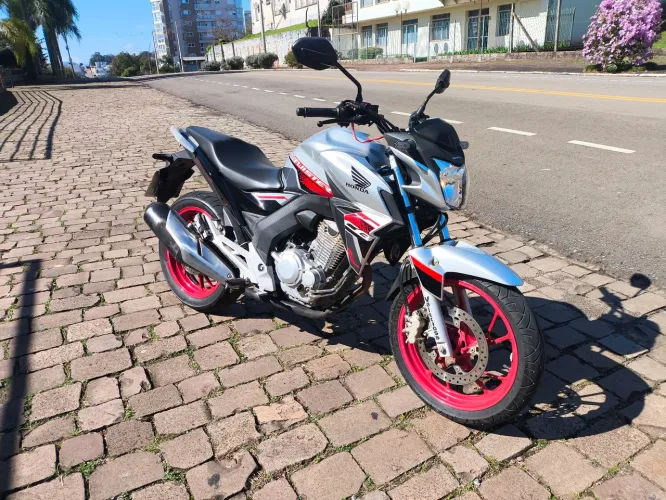 Honda CB Twister 250