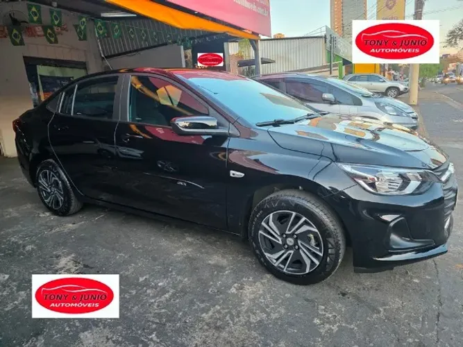 Chevrolet Onix Plus LT 1.0 12V Flex Mec. 4P 2025