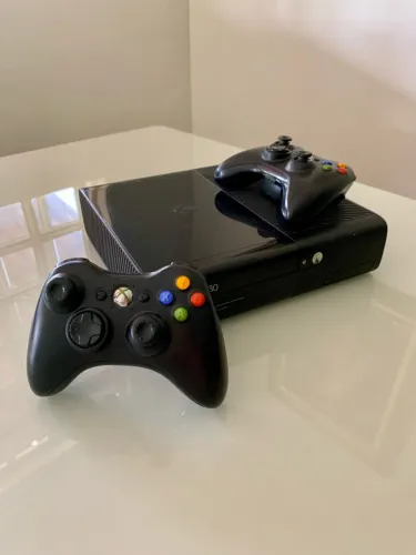 Xbox 360 Completo com jogos