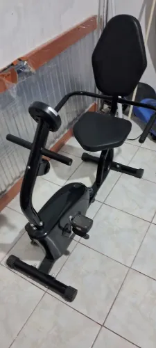 BICICLETA ERGOMETRICA (USADA)