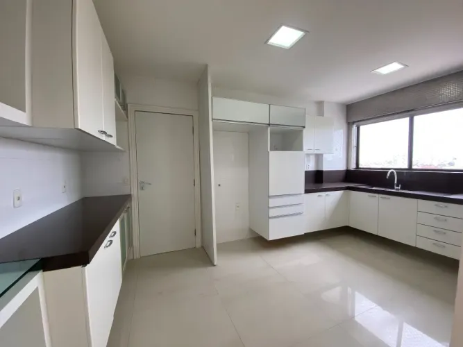 Apartamento à venda, 1 quarto, 3 suítes, 2 vagas, Orla - Petrolina/PE