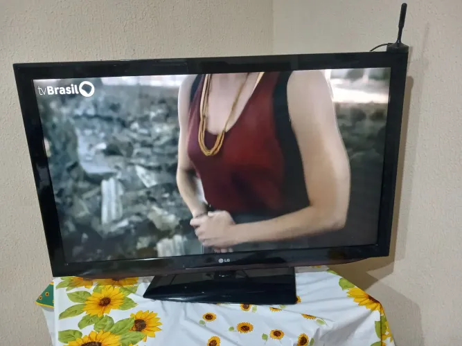 Tv 47 polegadas plasma LG enorme tudo funcionando perfeitamente