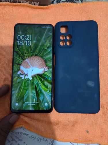 Celular em estado de conservação