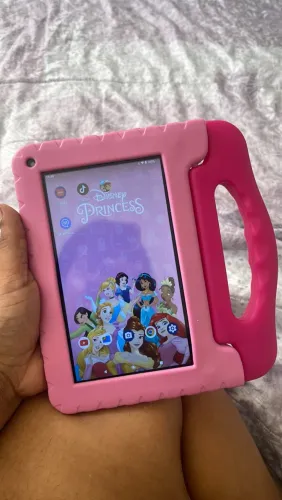 Vende-se o tablet das princesas infantil
