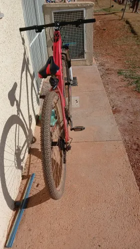 Vendo bicicleta com urgência 1000