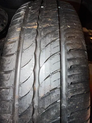 Pneu aro 15 Pirelli Cinturato P1 195/65/15 novo