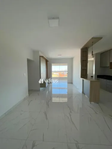 Apartamento para aluguel, 3 quartos, 1 suíte, 2 vagas, Santa Mônica - Uberlândia/MG