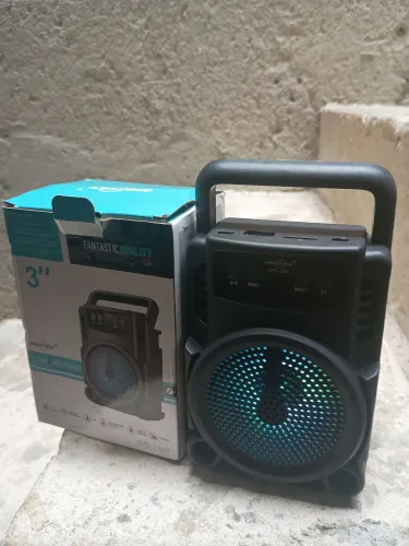 Caixa de som reforçado e turbinada.