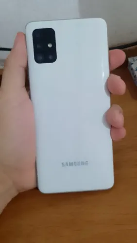 Galaxy A51 semi novo 