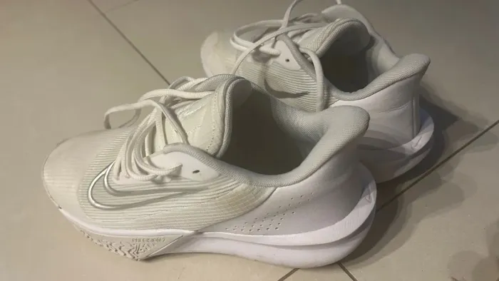 Tênis Nike original pouco usado 