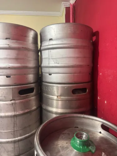 Valor Apartir de R$300,00.        Barris de chopp barril *