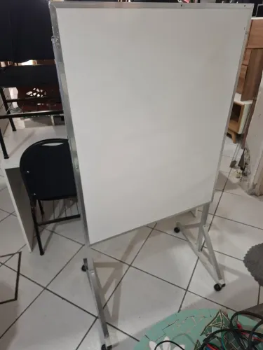 Cavalete flip-chart magnético 100 x 80 base alumínio rodas