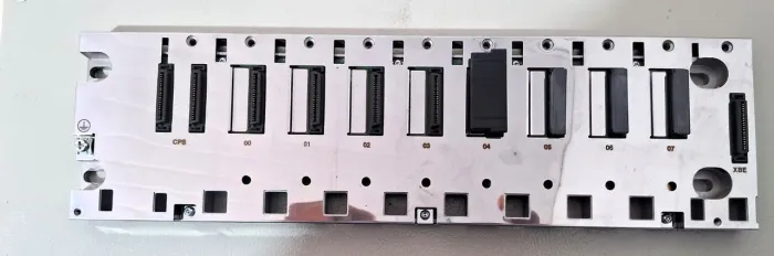 Rack Controlador Schneider X80 8 Slots BMXXPB0800